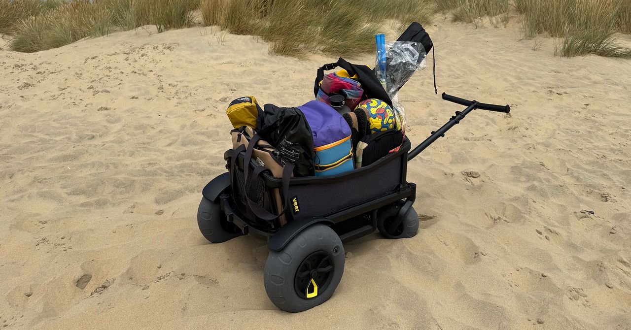 Sand and Deliver: We Raced Across Dunes to Find the Best Beach Wagon Sand and Deliver: We Raced Across Dunes to Find the Best Beach Wagon