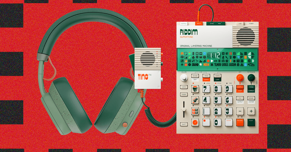 Gear News of the Week: Fairphone Lands in the US, and WhatsApp Is Finally on the Apple Watch Gear News of the Week: Fairphone Lands in the US, and WhatsApp Is Finally on the Apple Watch